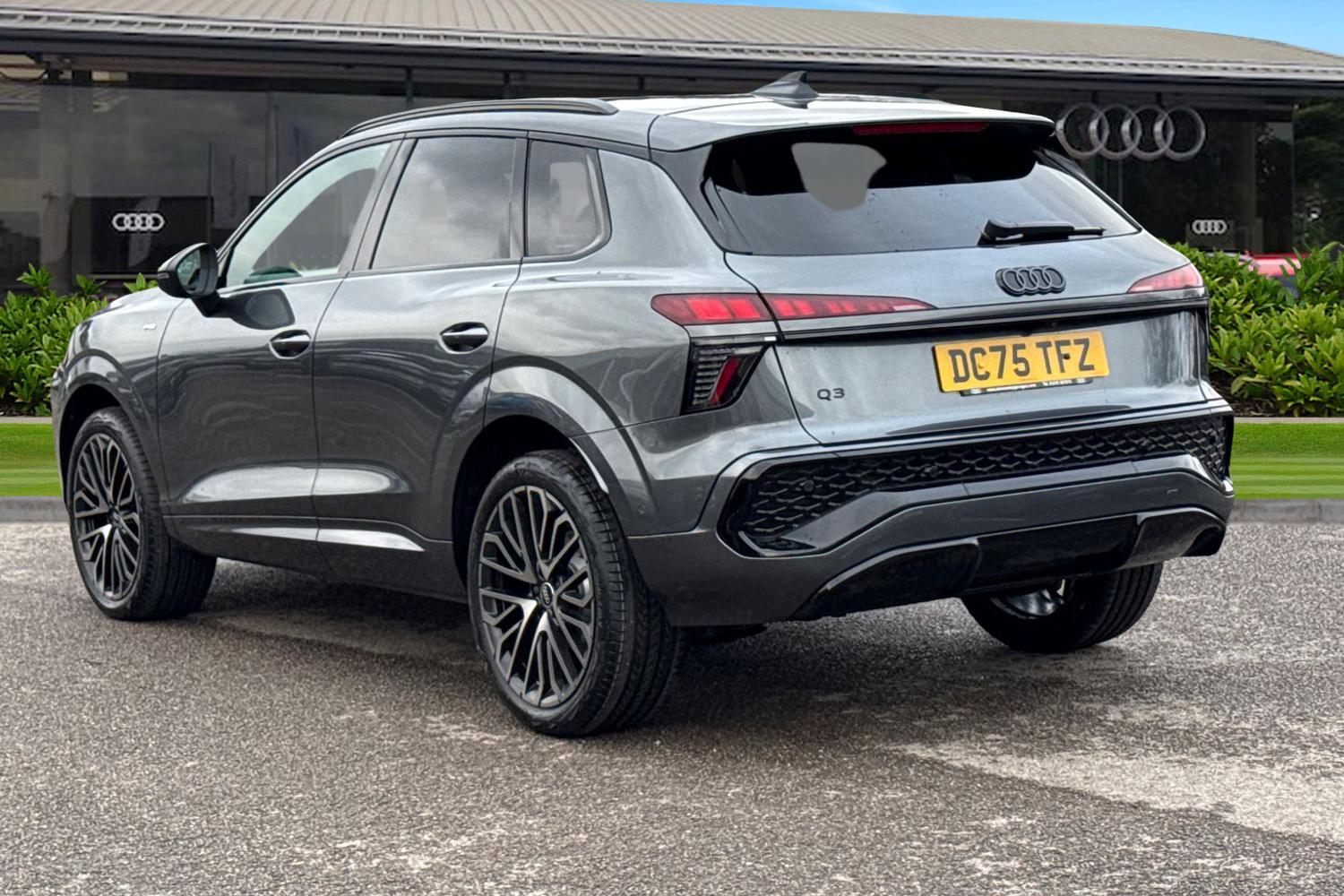 Used Audi Q3 2026 for sale - 77787326: Photo 2