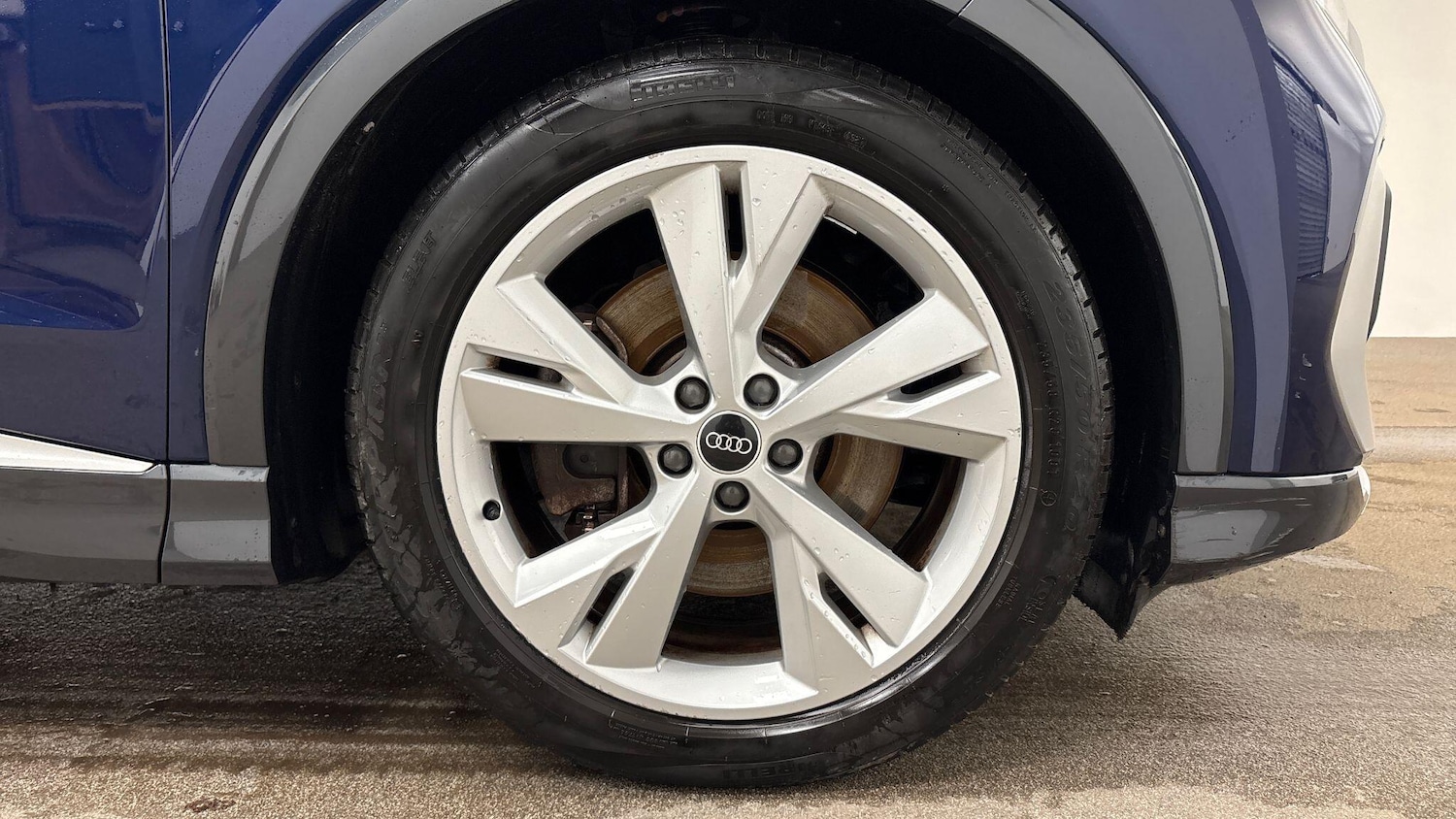 Used Audi Q4 e-tron 2021 for sale - 77421561: Photo 7