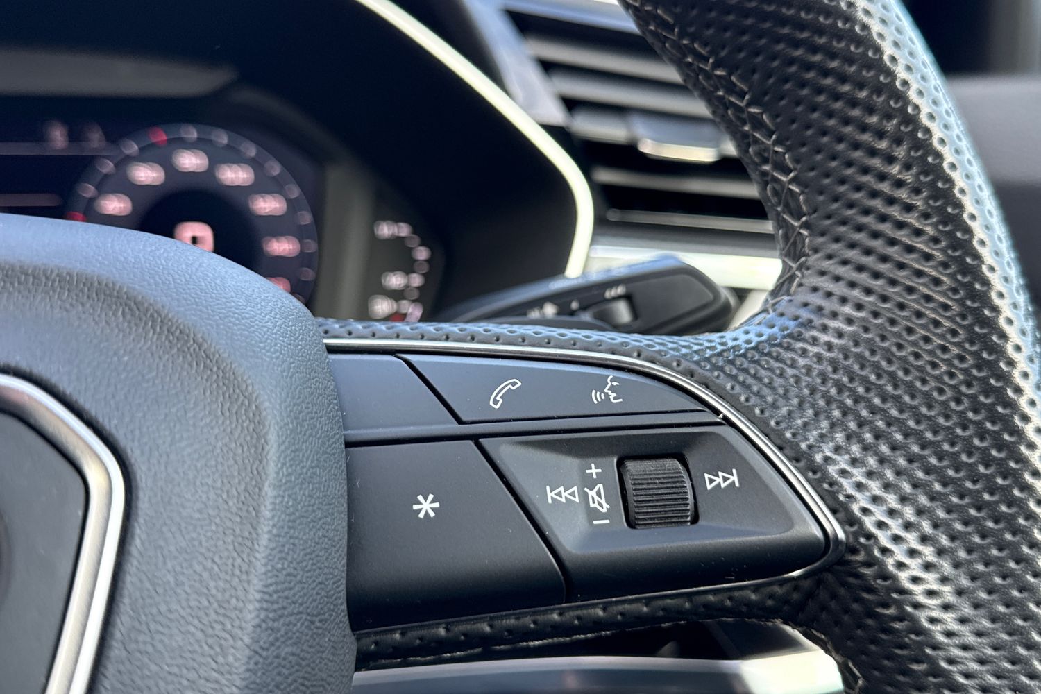 Used Audi Q3 2024 for sale - 77675109: Photo 26