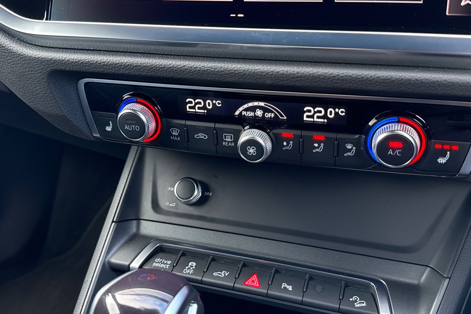 Used Audi Q3 2024 for sale - 77675109: Photo 49