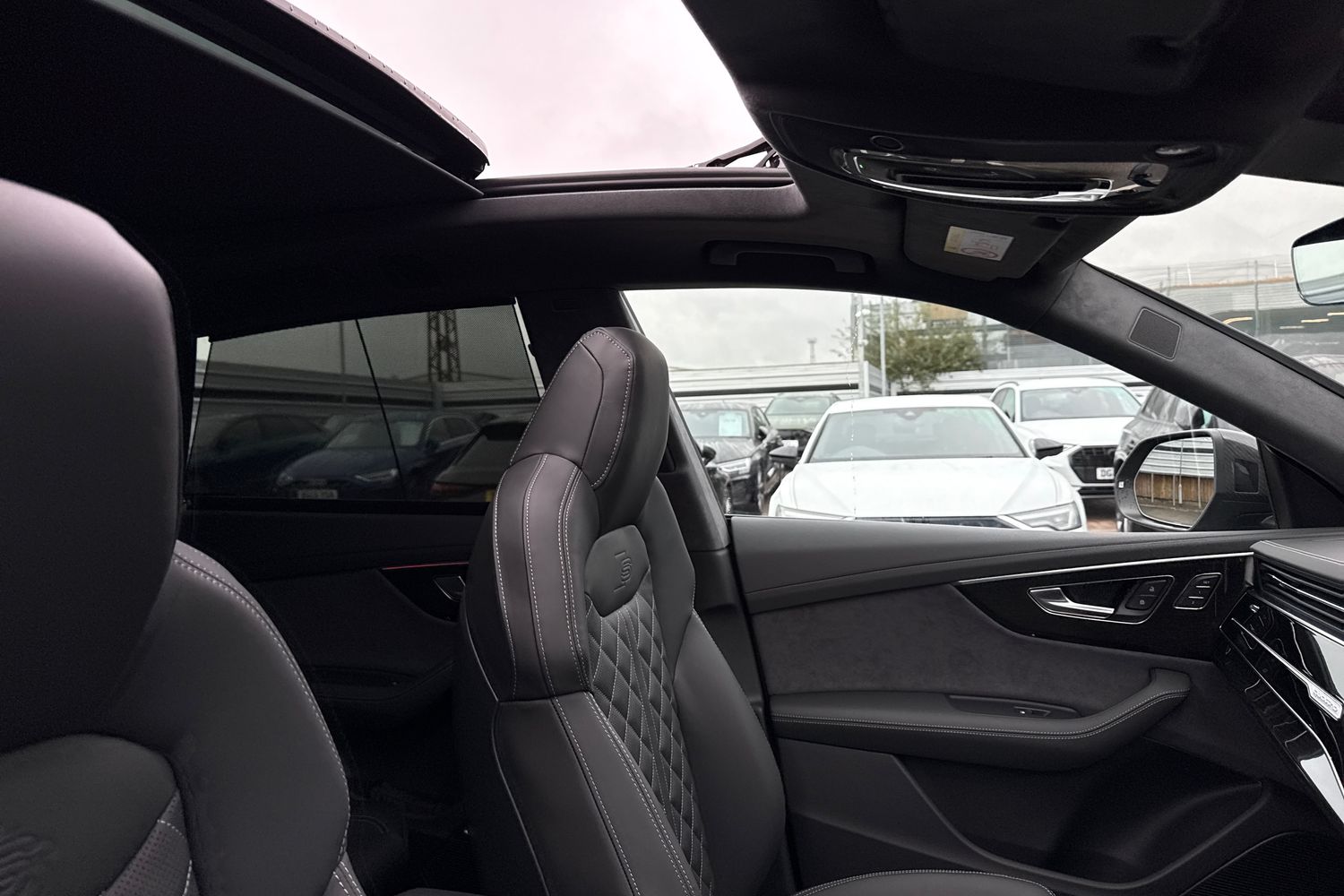 Used Audi Q8 2026 for sale - 78024783: Photo 25