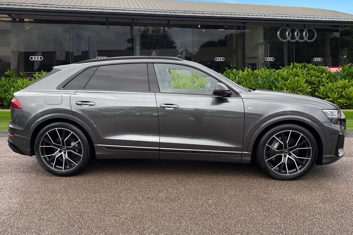 Used Audi Q8 2026 for sale - 78024783: Photo 3