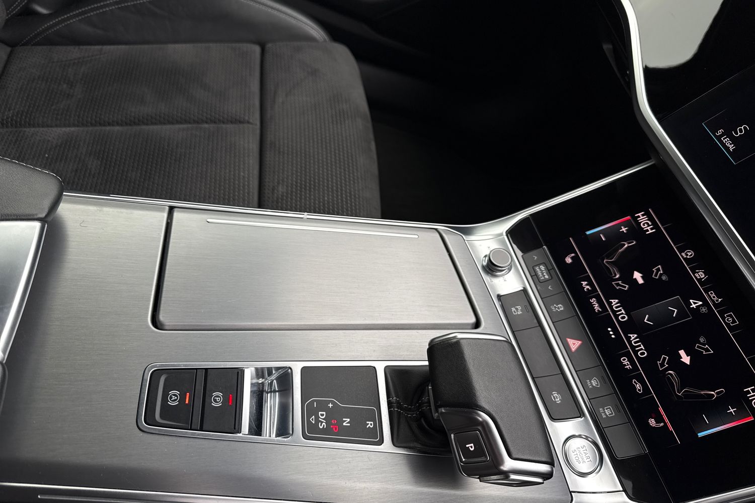 Used Audi A6 Avant 2019 for sale - 77444034: Photo 23