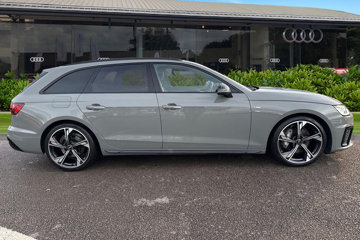 Used Audi A4 Avant 2022 for sale - 77095773: Photo 3