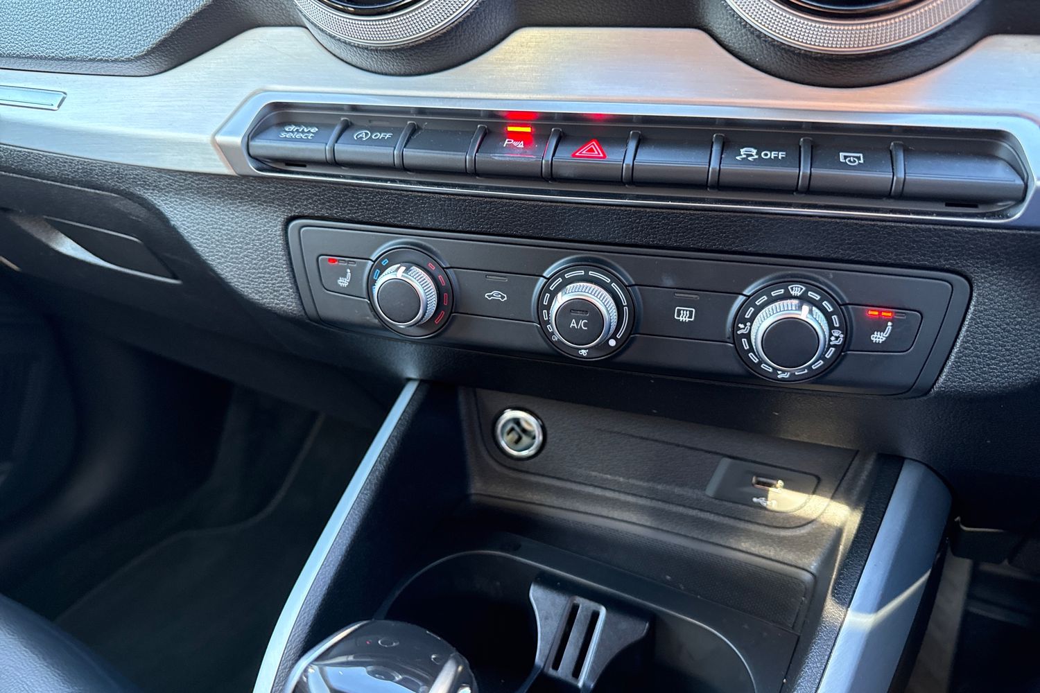 Used Audi Q2 2020 for sale - 77355427: Photo 47