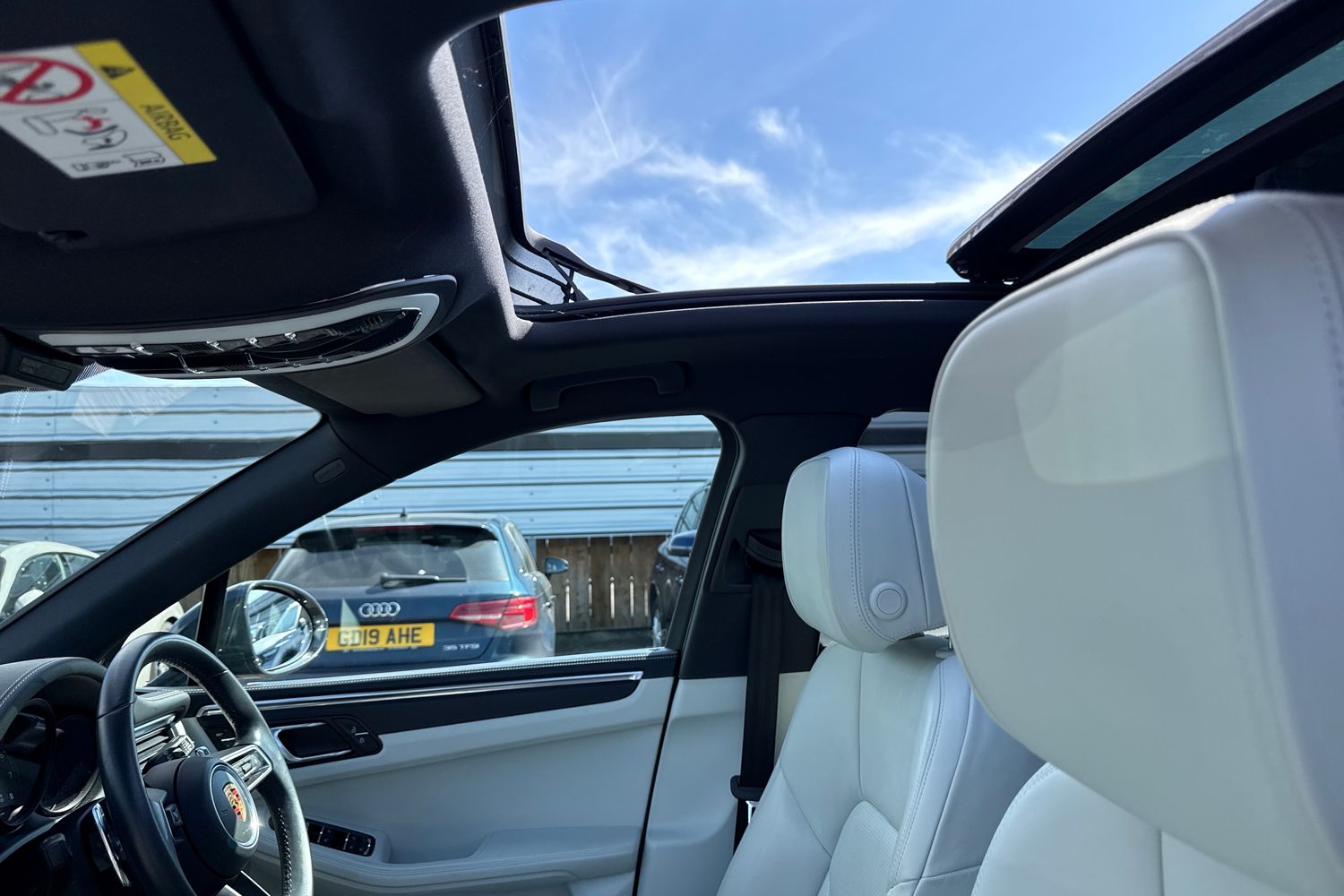 Used Porsche Macan 2022 for sale - 78155196: Photo 25