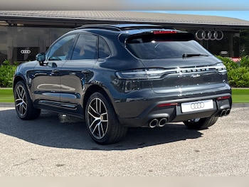 Used Porsche Macan 2022 for sale - 78155196: Photo