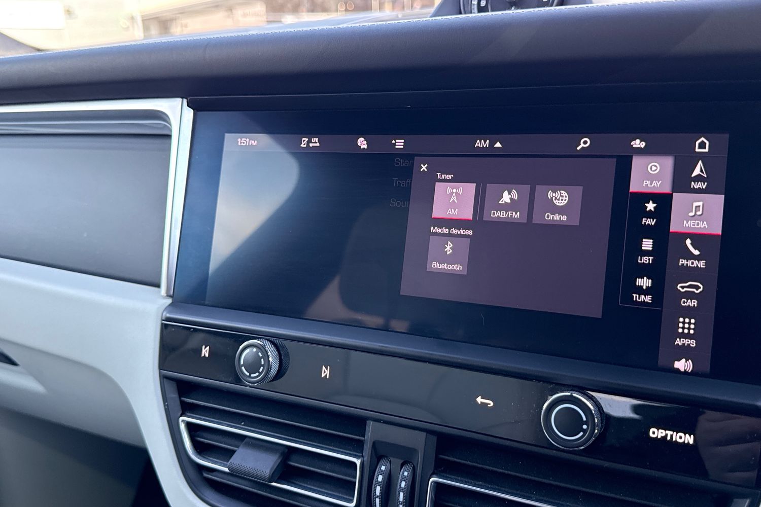 Used Porsche Macan 2022 for sale - 78155196: Photo 33