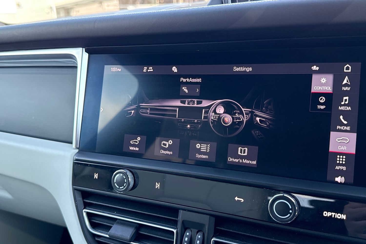 Used Porsche Macan 2022 for sale - 78155196: Photo 34