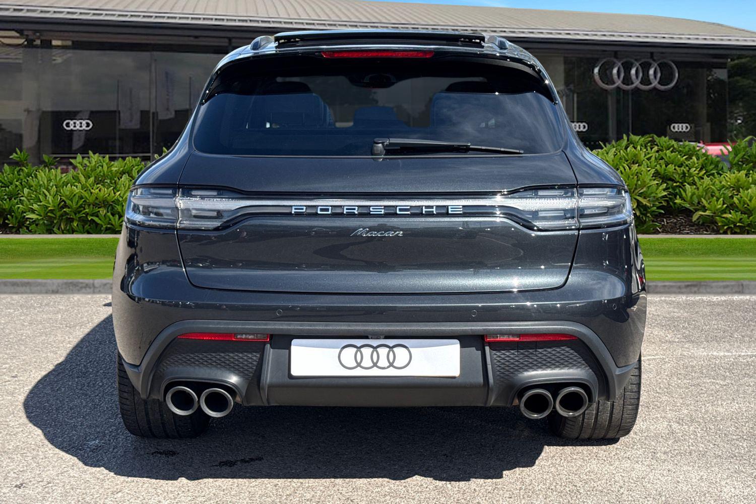 Used Porsche Macan 2022 for sale - 78155196: Photo 4