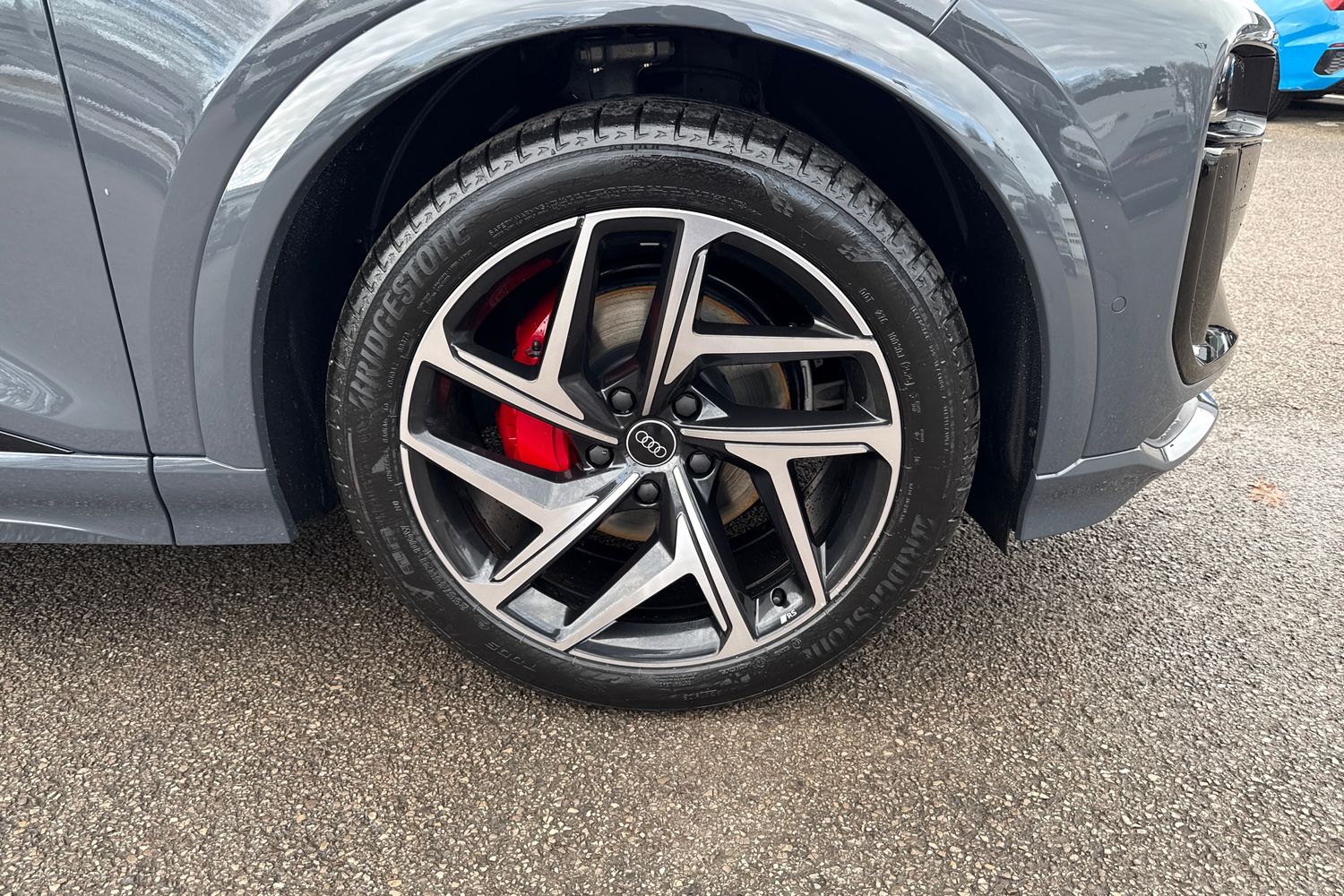 Used Audi Q6 e-tron 2026 for sale - 77383200: Photo 11