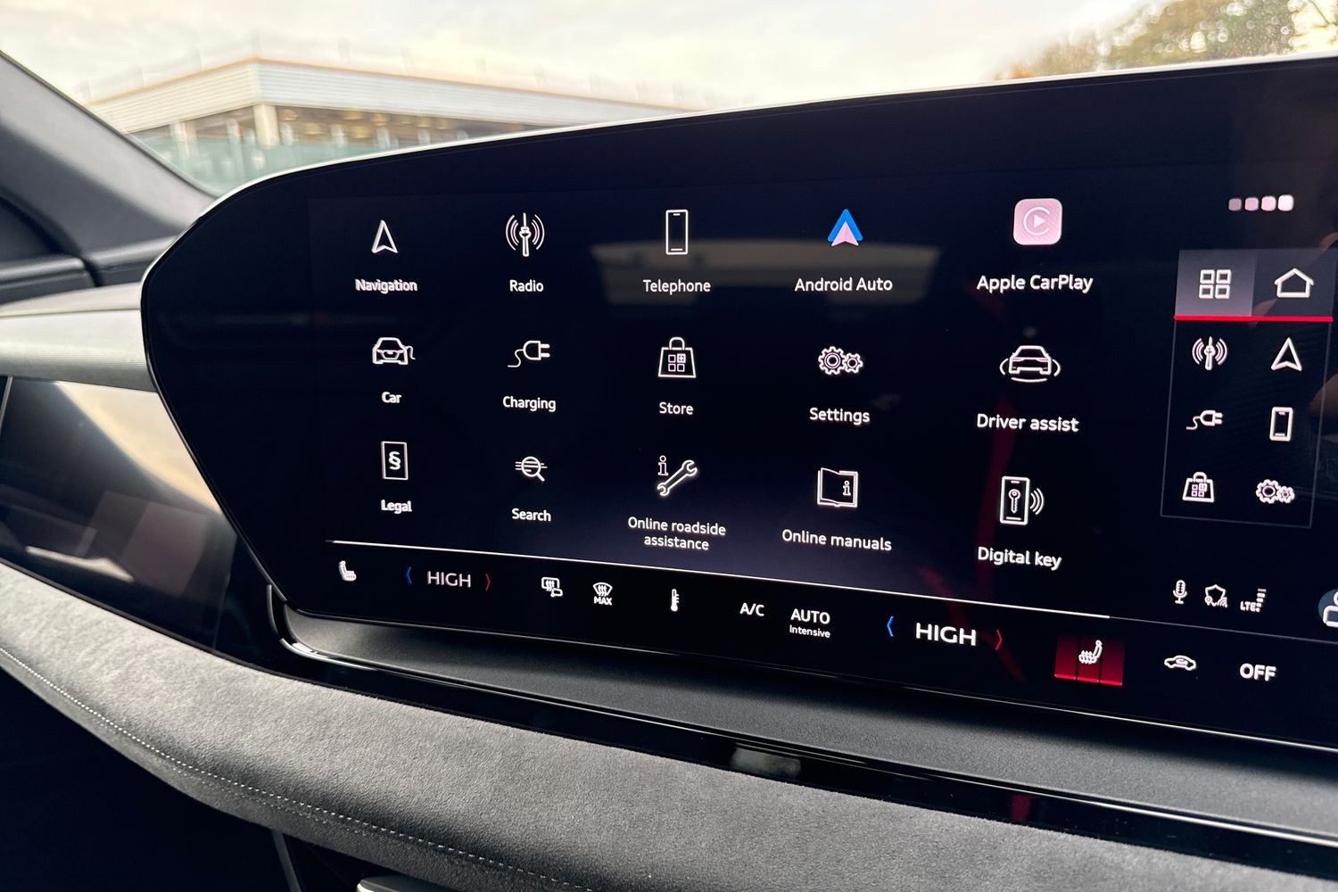 Used Audi Q6 e-tron 2026 for sale - 77383200: Photo 33