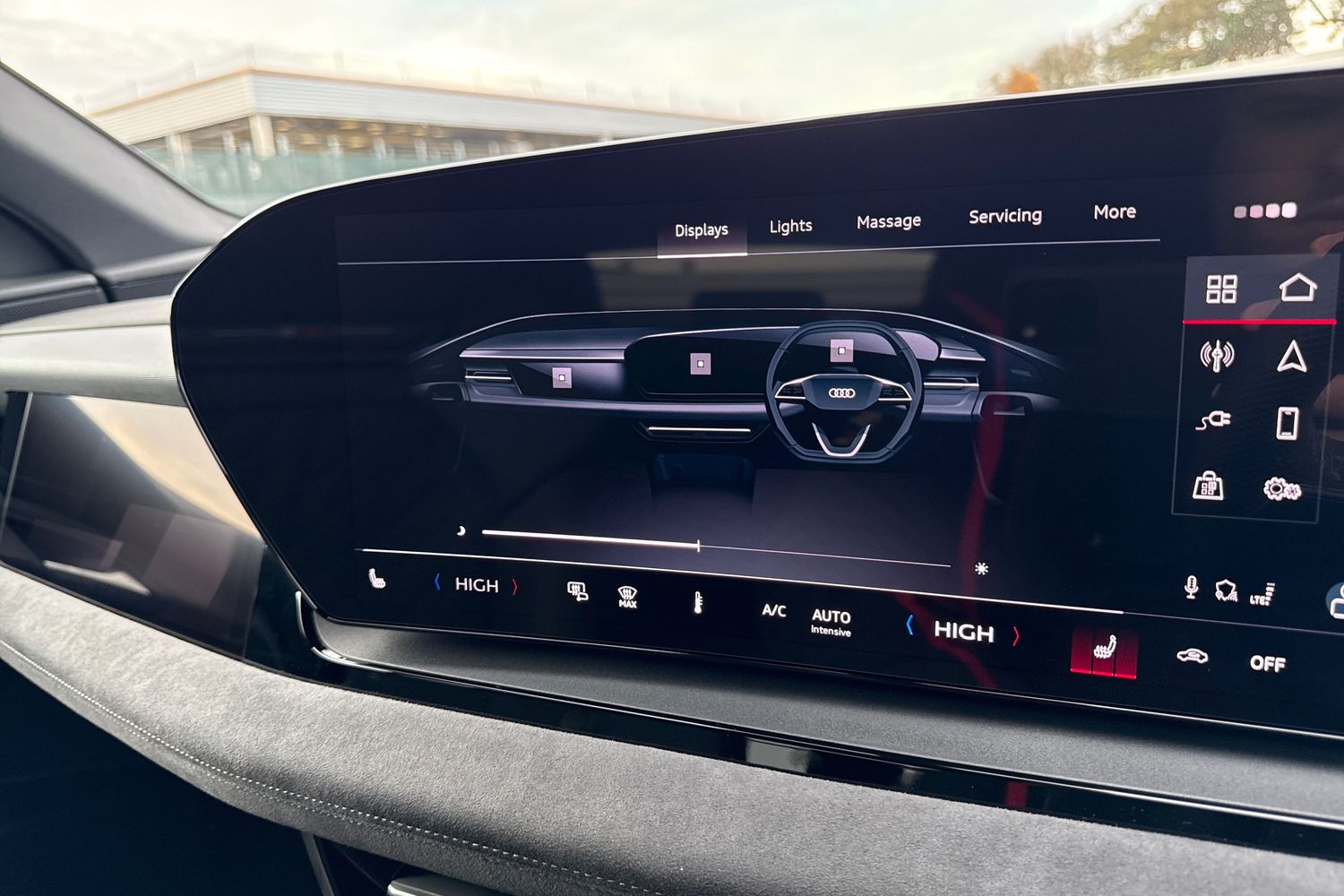 Used Audi Q6 e-tron 2026 for sale - 77383200: Photo 37