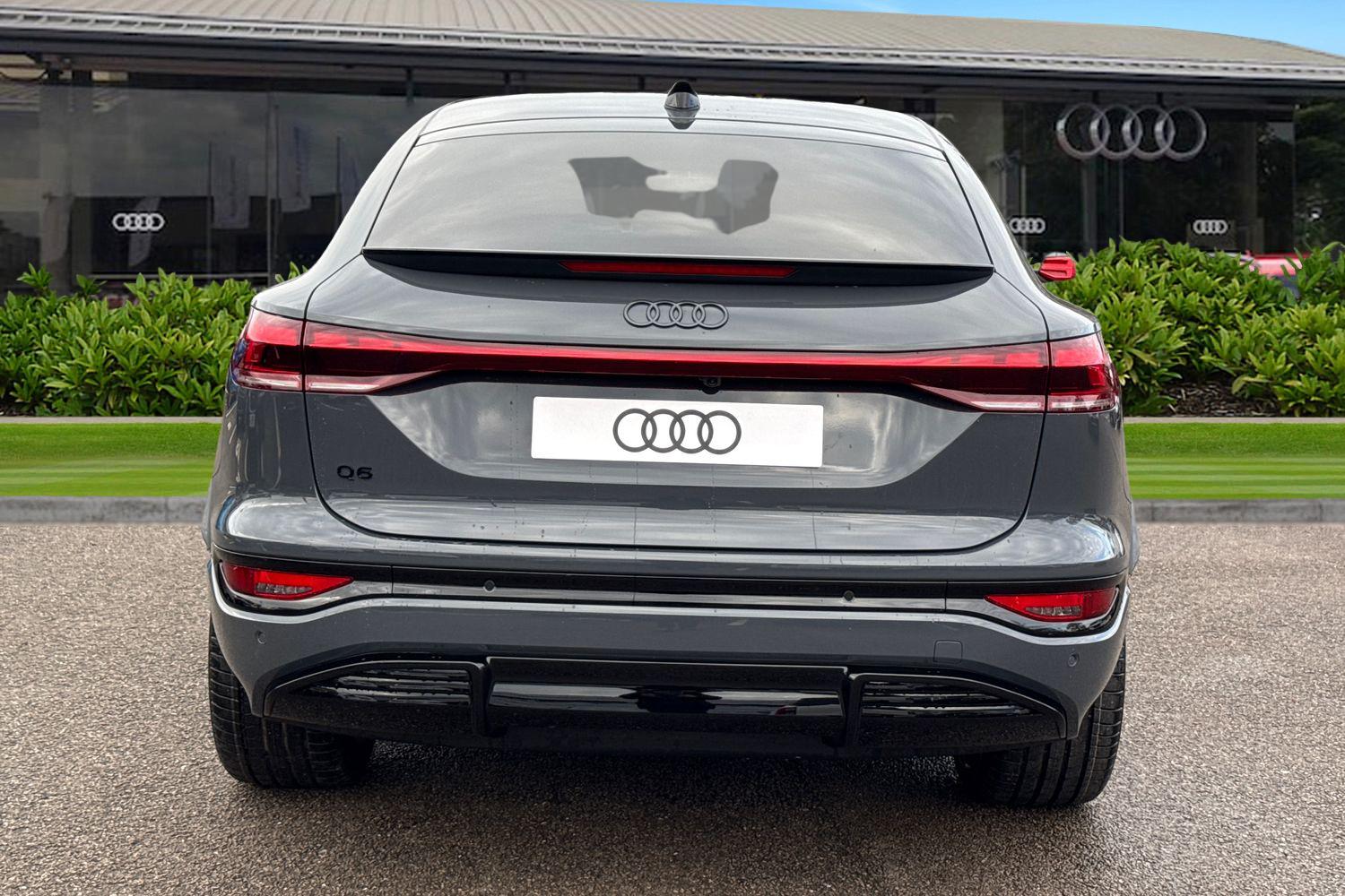 Used Audi Q6 e-tron 2026 for sale - 77383200: Photo 4