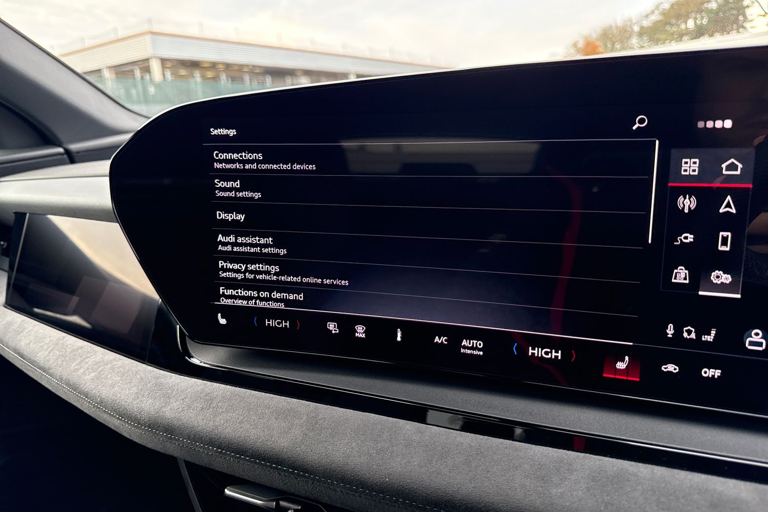 Used Audi Q6 e-tron 2026 for sale - 77383200: Photo 40