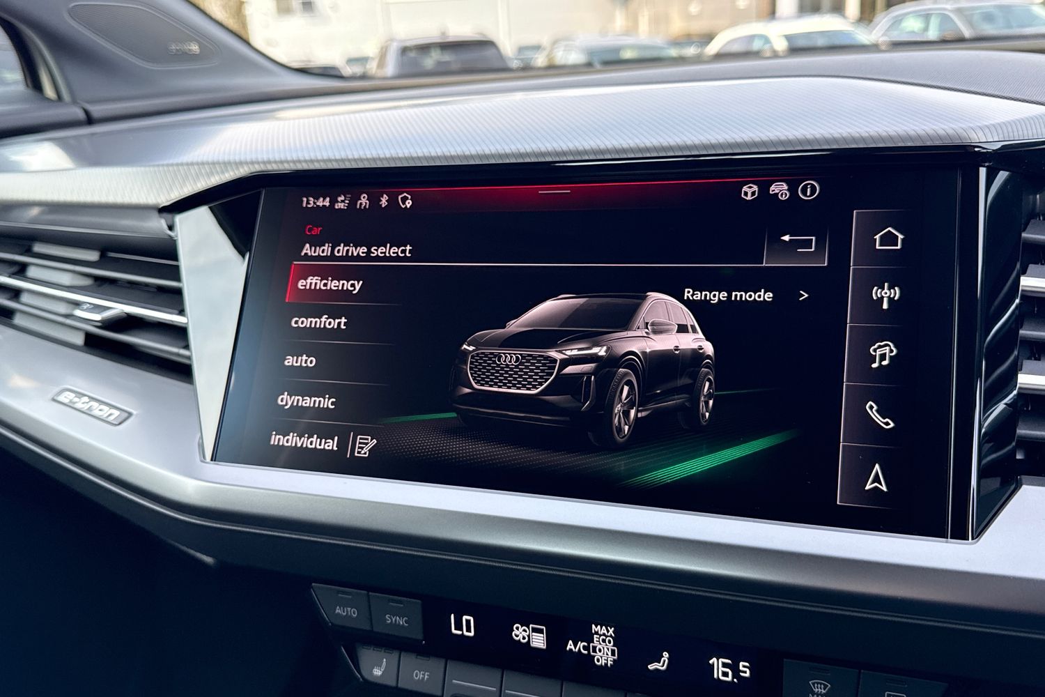 Used Audi Q4 e-tron 2026 for sale - 78084157: Photo 44