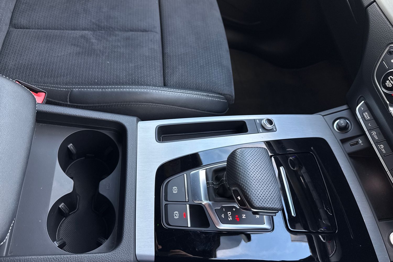 Used Audi Q5 2022 for sale - 76916416: Photo 46