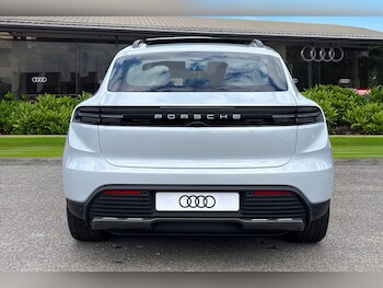 Used Porsche Macan 2024 for sale - 78927123: Photo