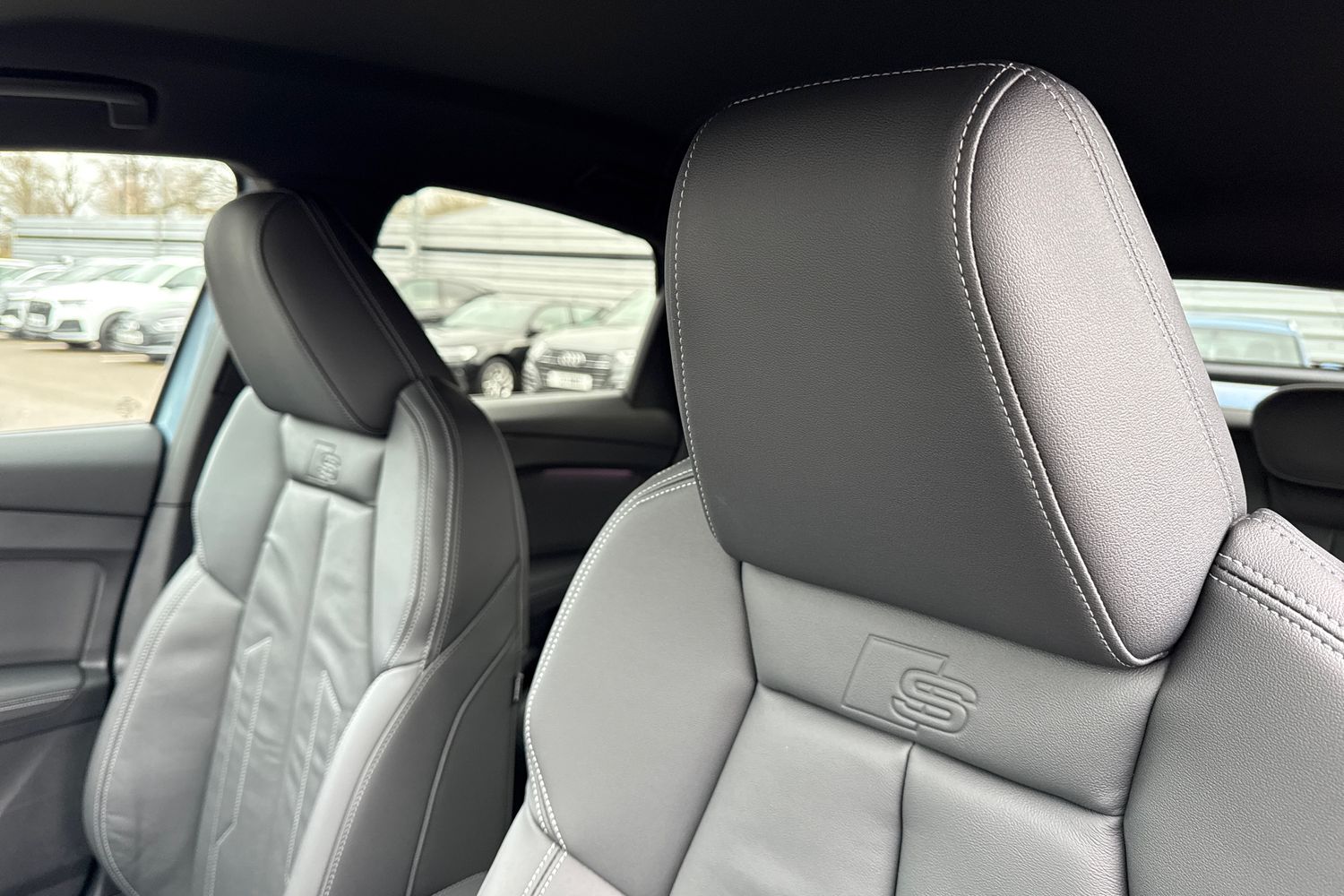 Used Audi Q4 e-tron 2026 for sale - 78052672: Photo 23