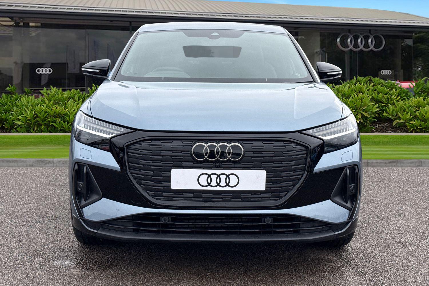 Used Audi Q4 e-tron 2026 for sale - 78052672: Photo 5