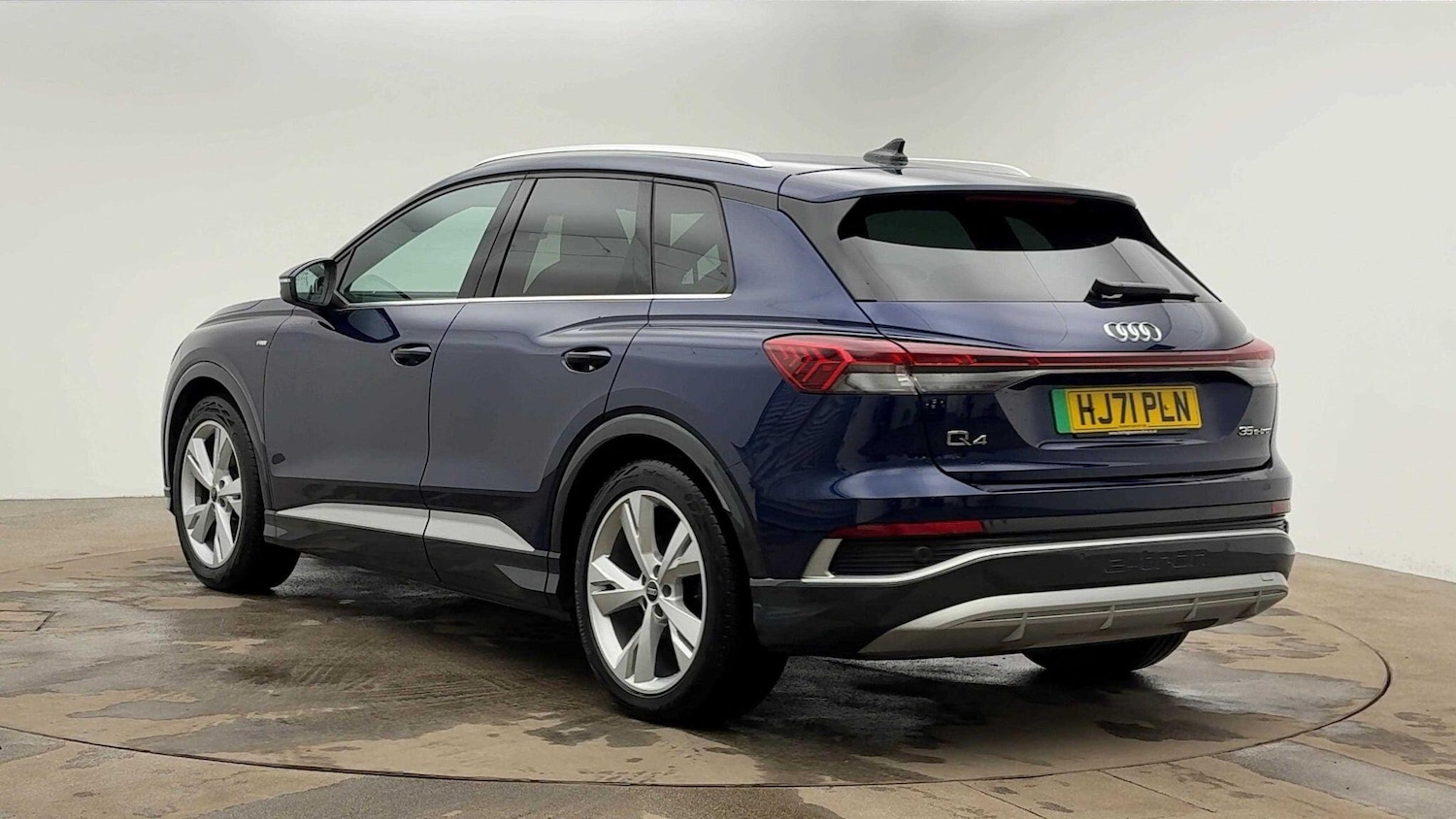 Used Audi Q4 e-tron 2021 for sale - 76520003: Photo 2