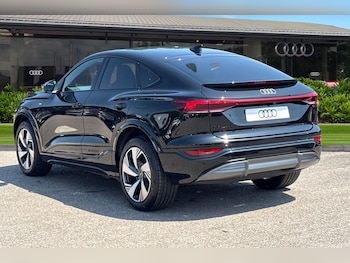 Used Audi Q6 e-tron 2026 for sale - 79043290: Photo
