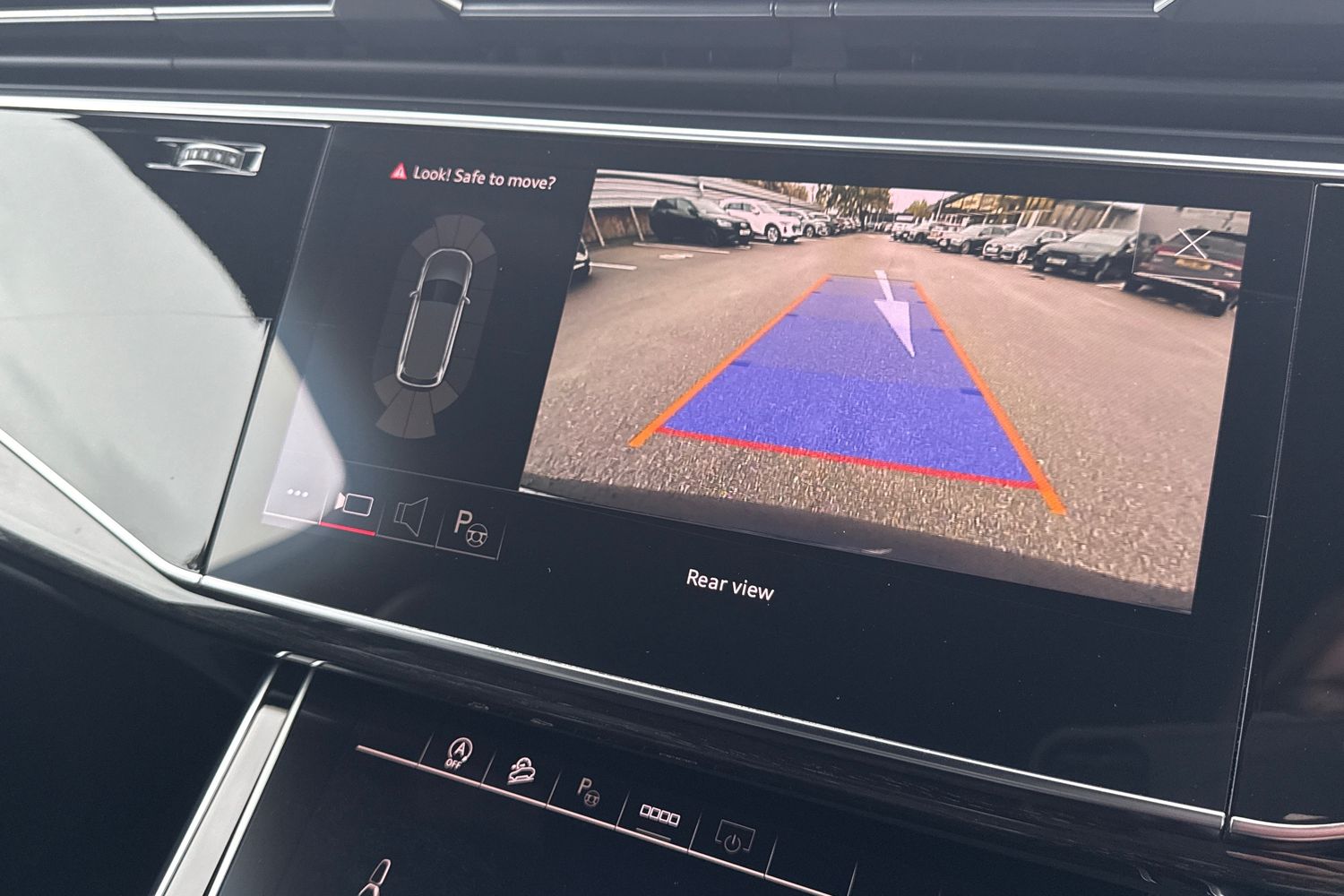 Used Audi Q7 2021 for sale - 76395398: Photo 31