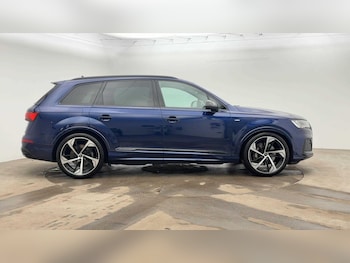 Used Audi Q7 2021 for sale - 76395398: Photo
