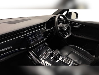 Used Audi Q7 2021 for sale - 76395398: Photo