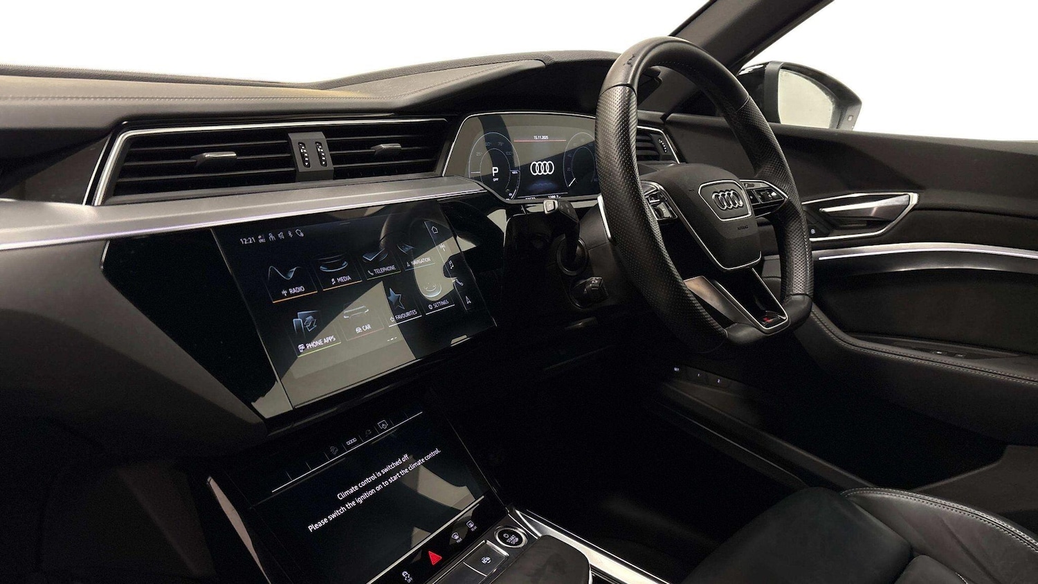 Used Audi e-tron 2021 for sale - 77703451: Photo 4