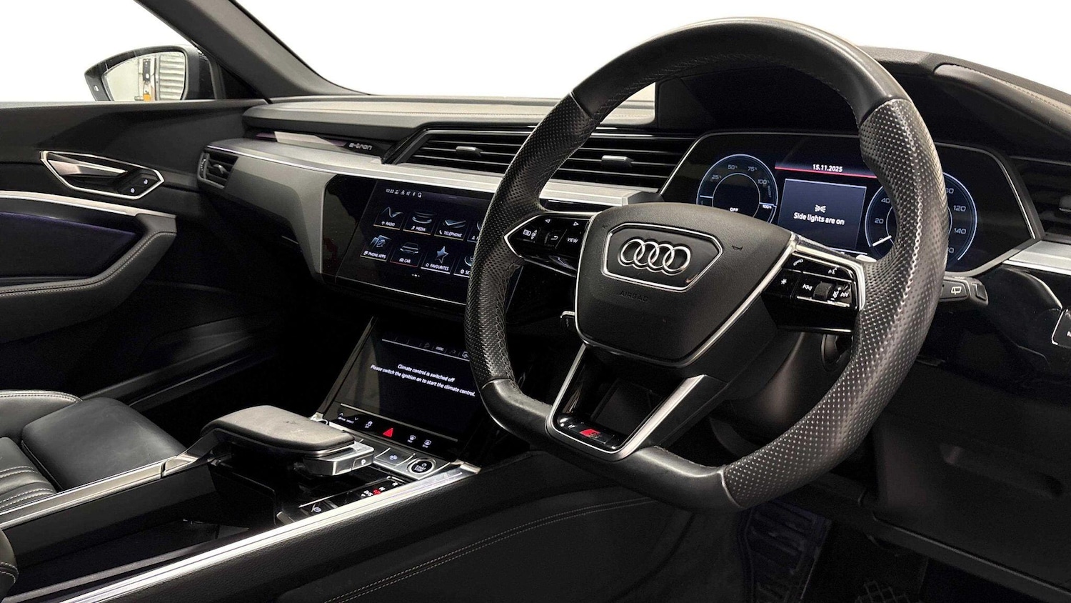 Used Audi e-tron 2021 for sale - 77703451: Photo 6