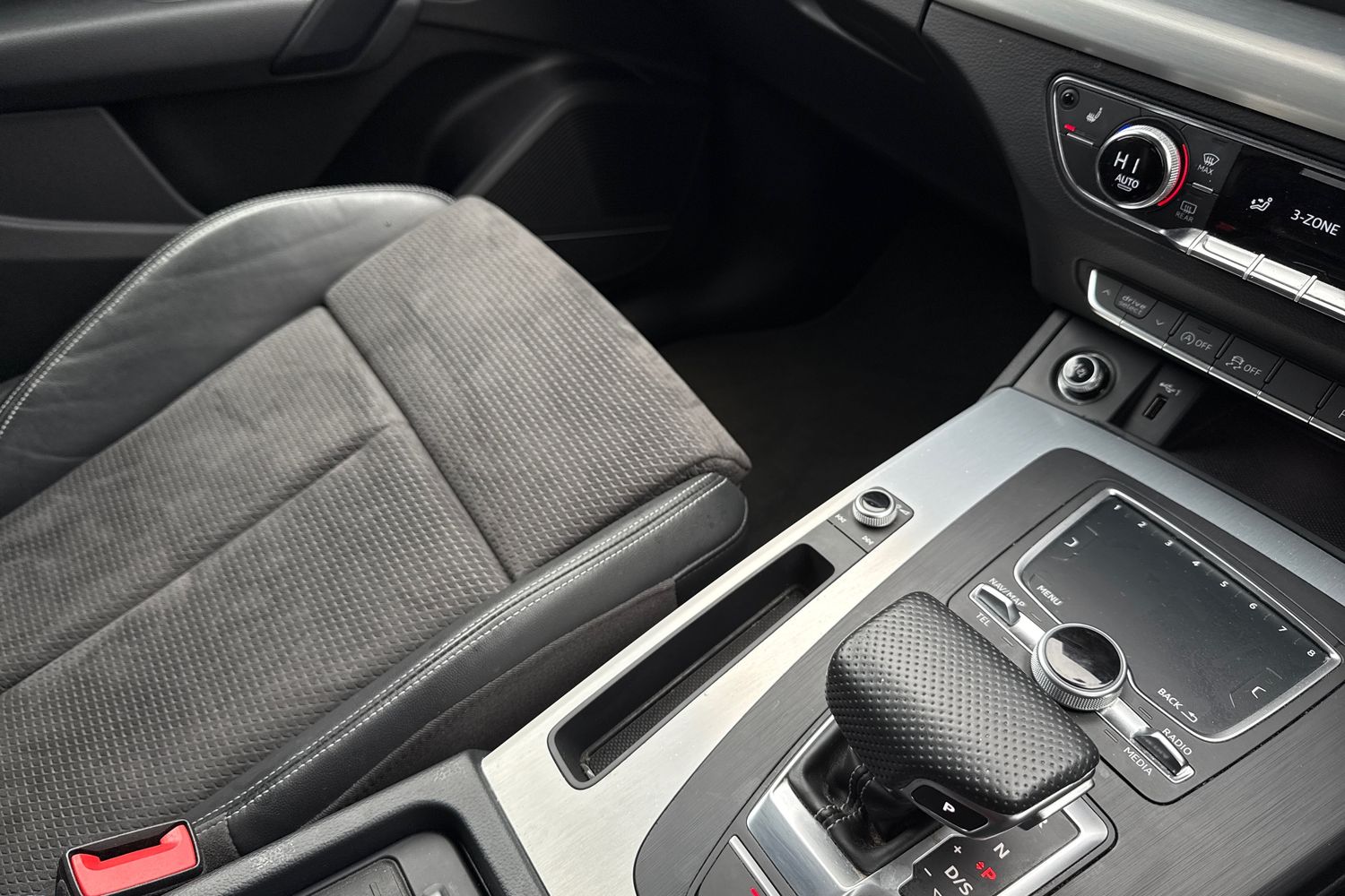 Used Audi Q5 2019 for sale - 76692364: Photo 15