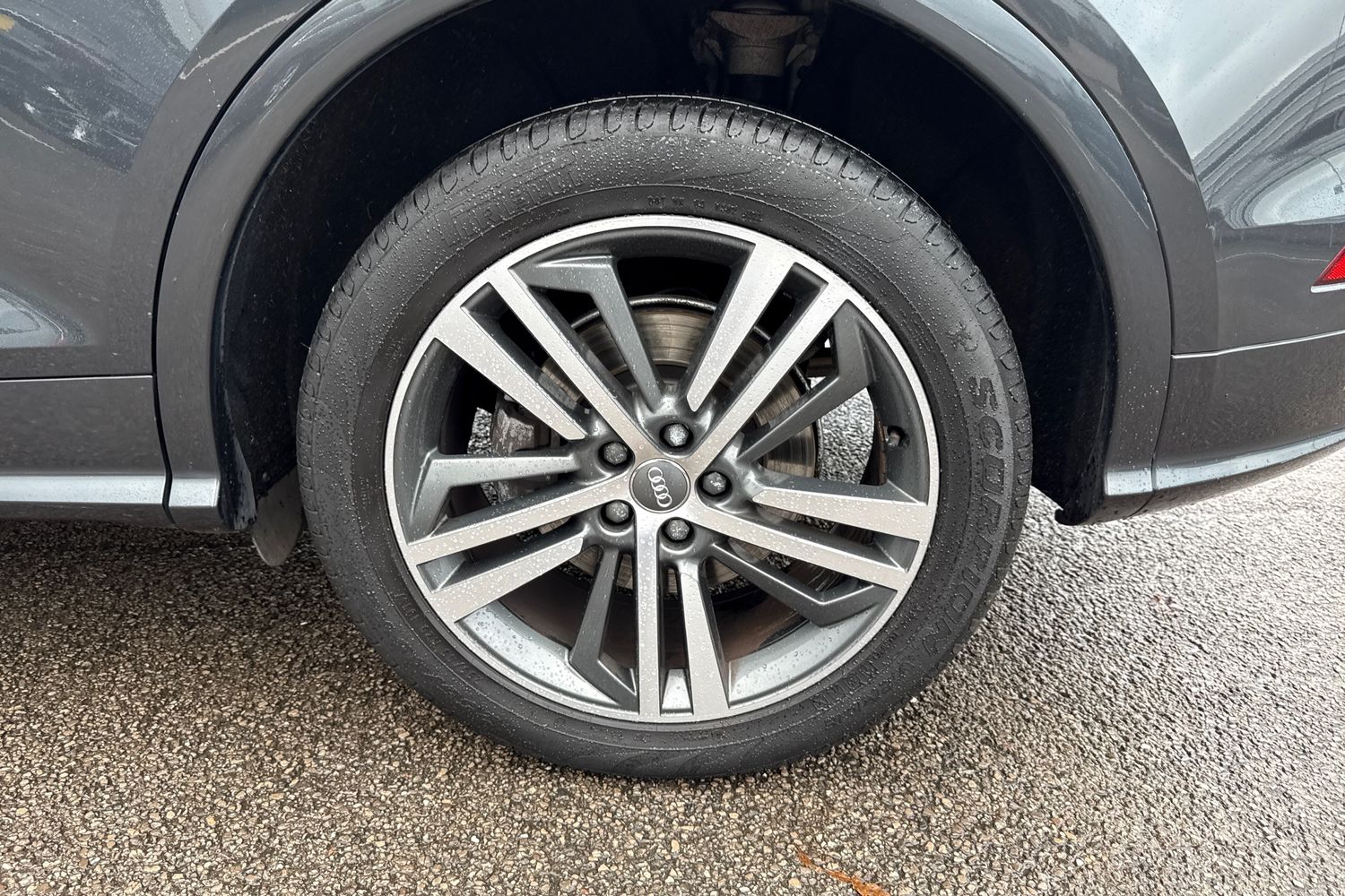 Used Audi Q5 2019 for sale - 76692364: Photo 24