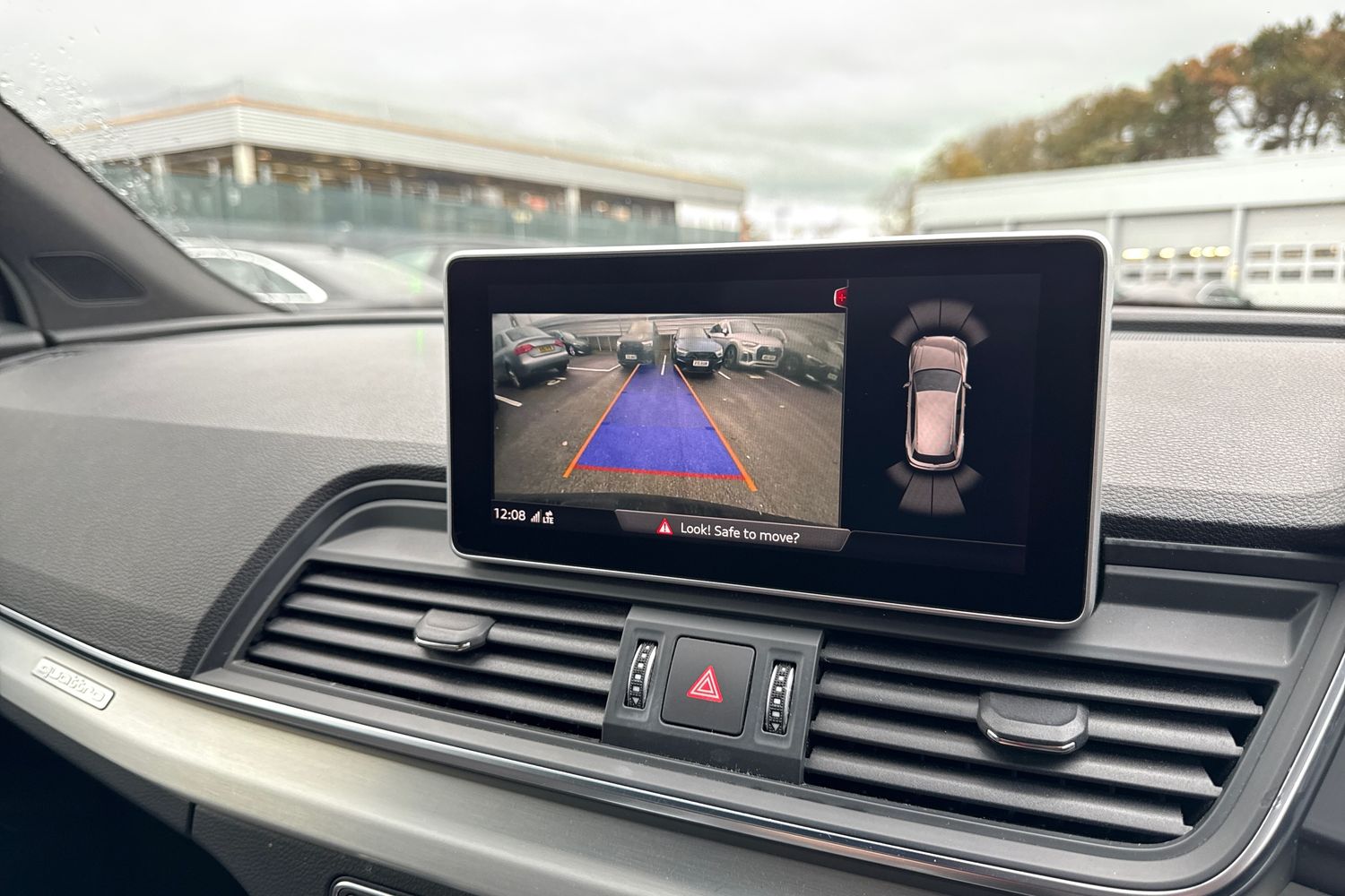 Used Audi Q5 2019 for sale - 76692364: Photo 32