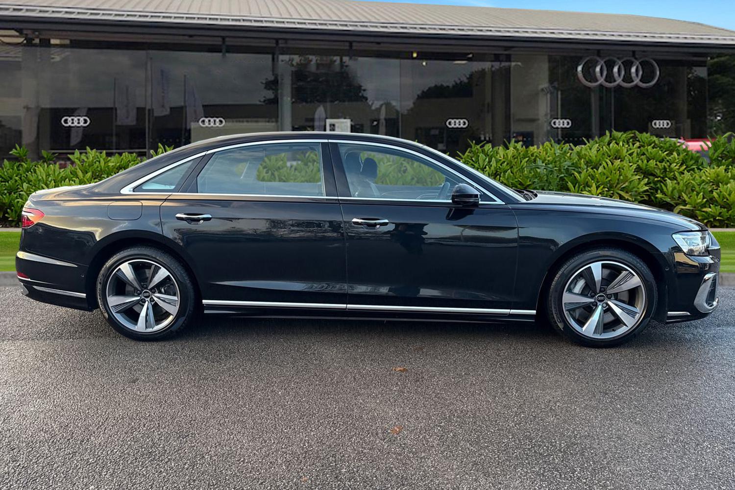 Used Audi A8 2025 for sale - 76863263: Photo 3