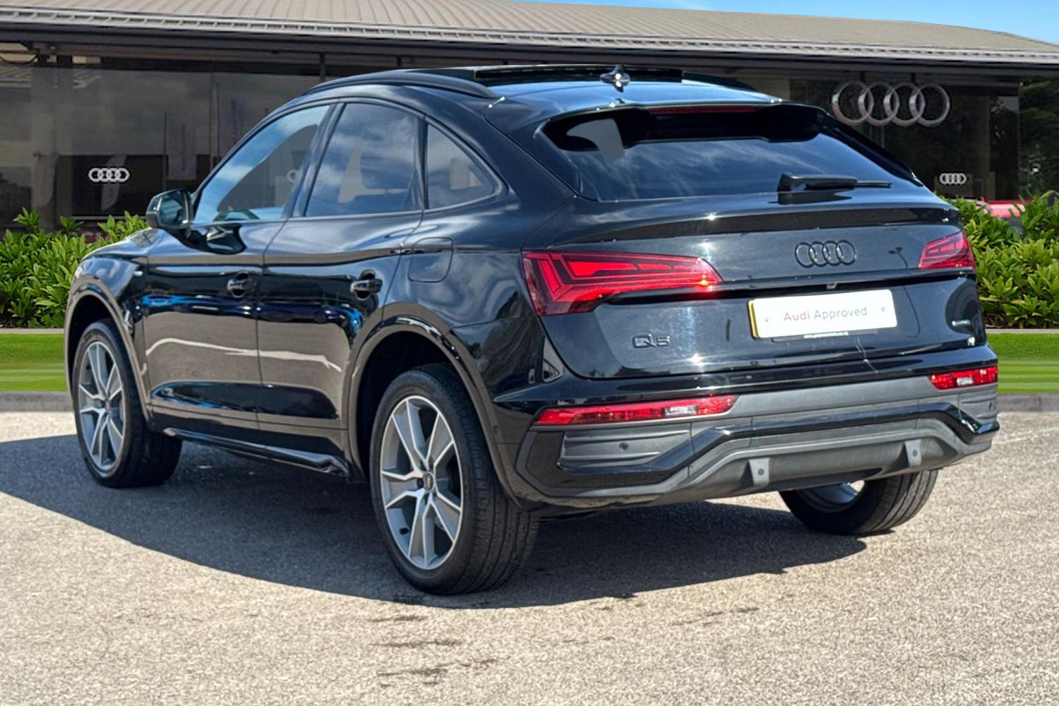 Used Audi Q5 2024 for sale - 78155179: Photo 2