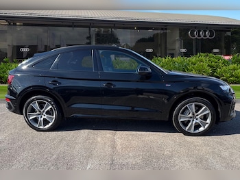 Used Audi Q5 2024 for sale - 78155179: Photo