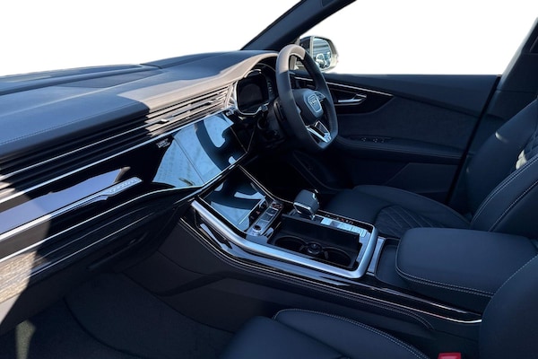 Used Audi SQ8 2025 for sale - 75786067: Photo 14