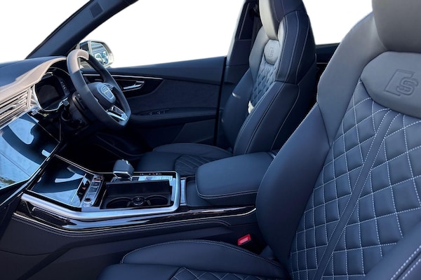 Used Audi SQ8 2025 for sale - 75786067: Photo 15