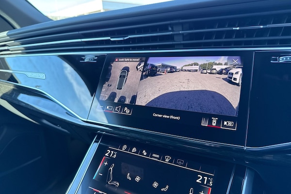 Used Audi SQ8 2025 for sale - 75786067: Photo 32