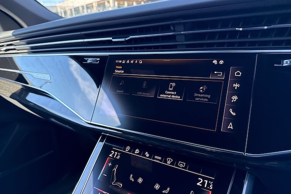 Used Audi SQ8 2025 for sale - 75786067: Photo 40