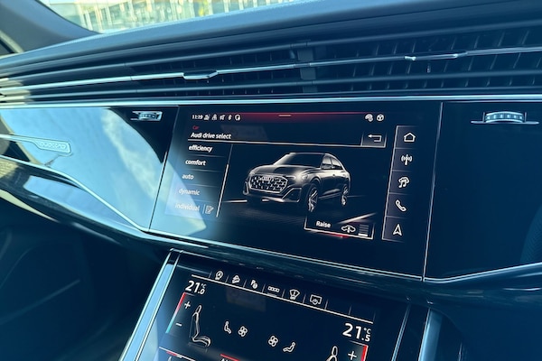 Used Audi SQ8 2025 for sale - 75786067: Photo 46