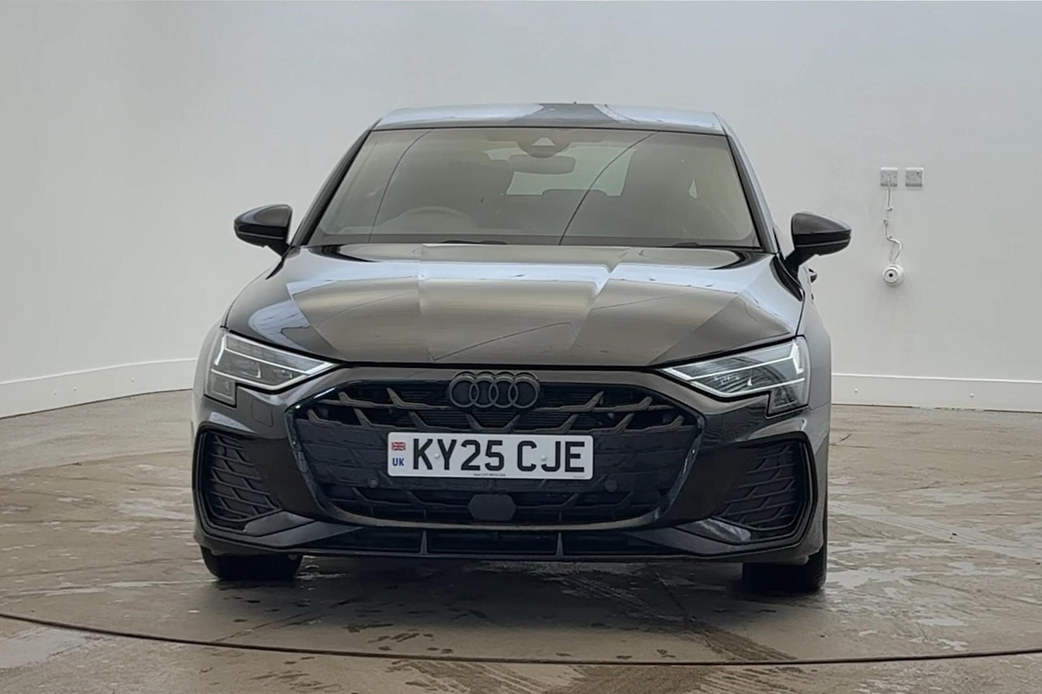 Used Audi A3 2025 for sale - 77187474: Photo 2