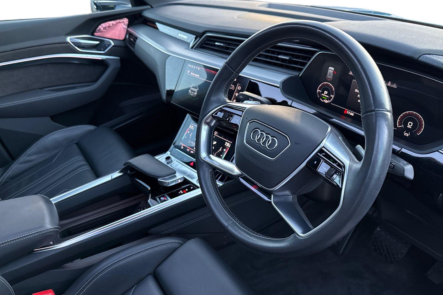 Used Audi e-tron 2021 for sale - 76558091: Photo 14