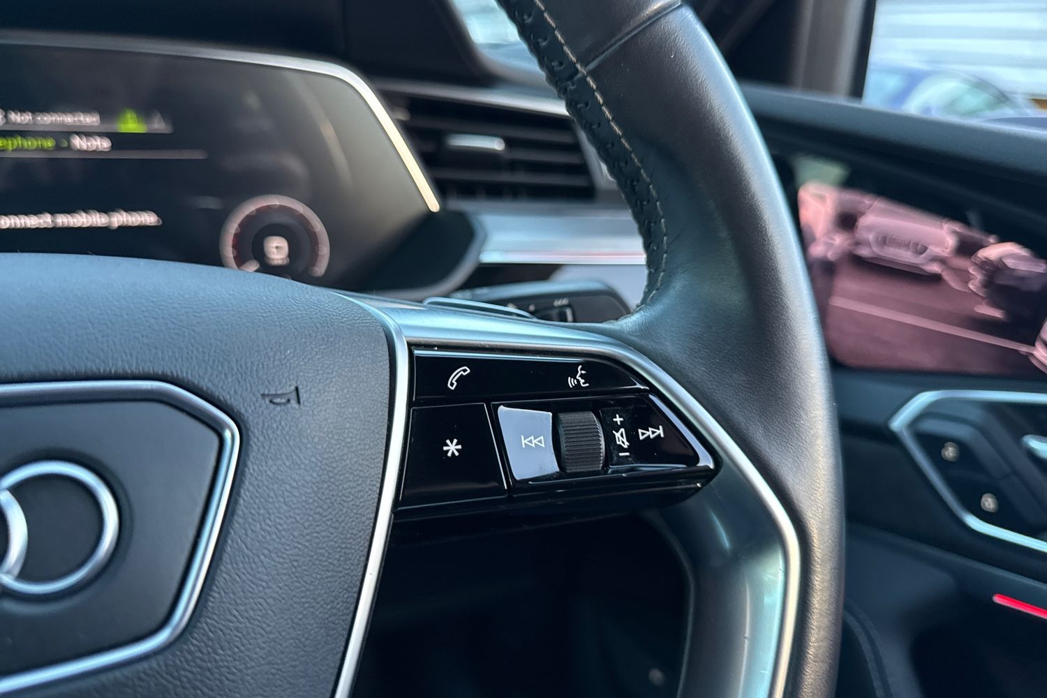 Used Audi e-tron 2021 for sale - 76558091: Photo 27