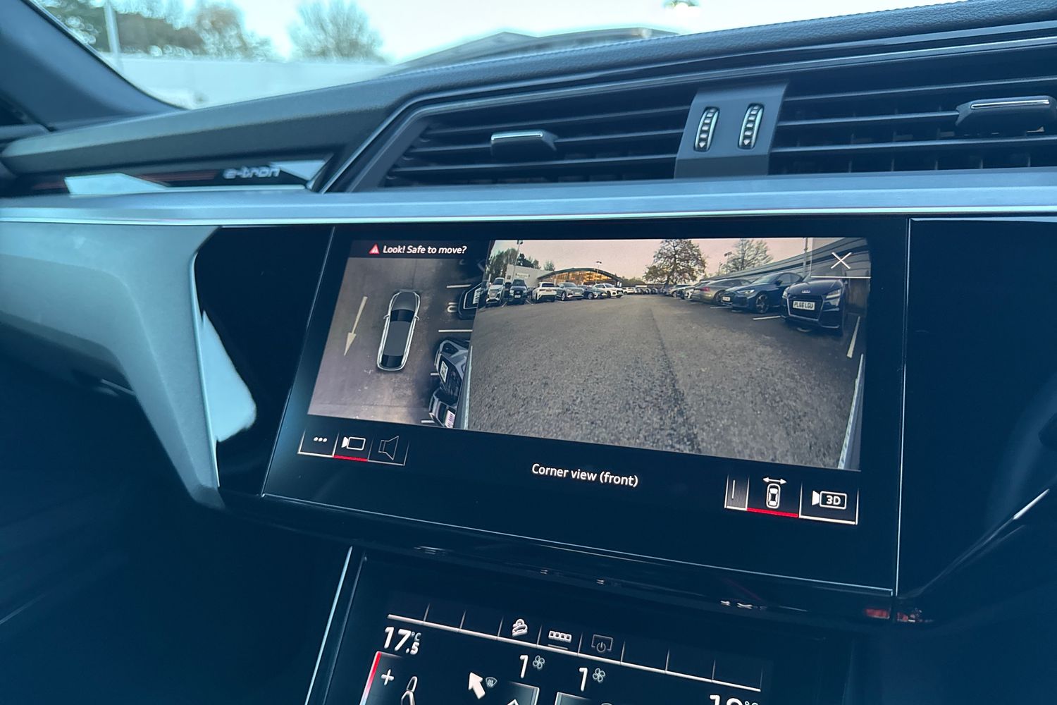 Used Audi e-tron 2021 for sale - 76558091: Photo 33