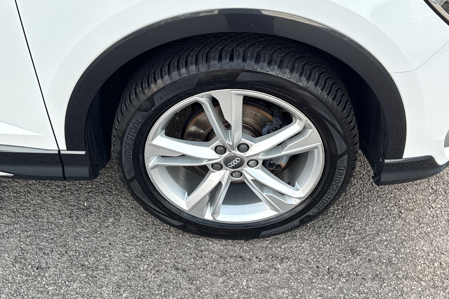 Used Audi Q3 2020 for sale - 77048469: Photo 11