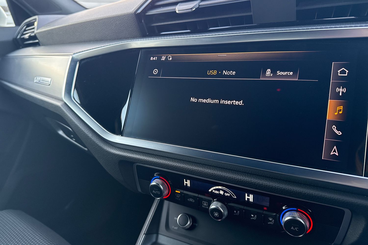 Used Audi Q3 2020 for sale - 77048469: Photo 32