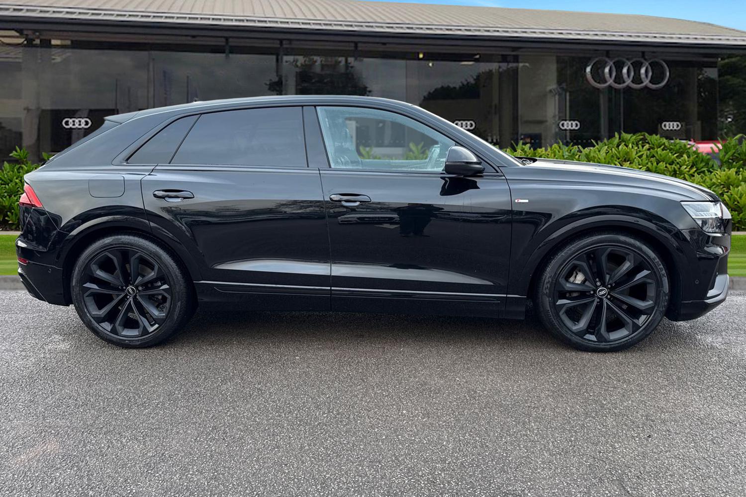 Used Audi Q8 2022 for sale - 77257715: Photo 3