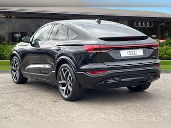 Used Audi Q6 e-tron 2026 for sale - 77382495: Photo